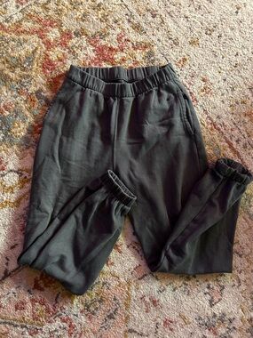 Hollister Charcoal Gray Elastic Waist Jogger Pants